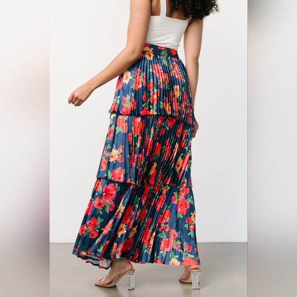 Alaina Tiered Maxi Skirt, Size Large. NWOT! - Picture 5 of 6